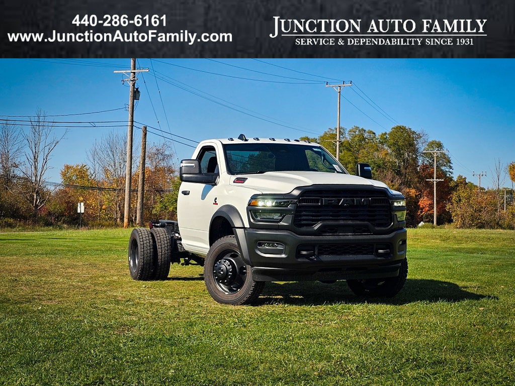 2027 RAM Ram 5500 Chassis Cab RAM 5500 TRADESMAN CHASSIS REGULAR CAB 4X4 60' CA