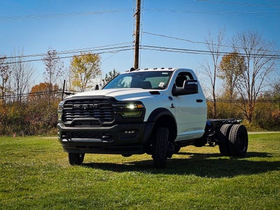 2027 RAM Ram 5500 Chassis Cab RAM 5500 TRADESMAN CHASSIS REGULAR CAB 4X4 60' CA