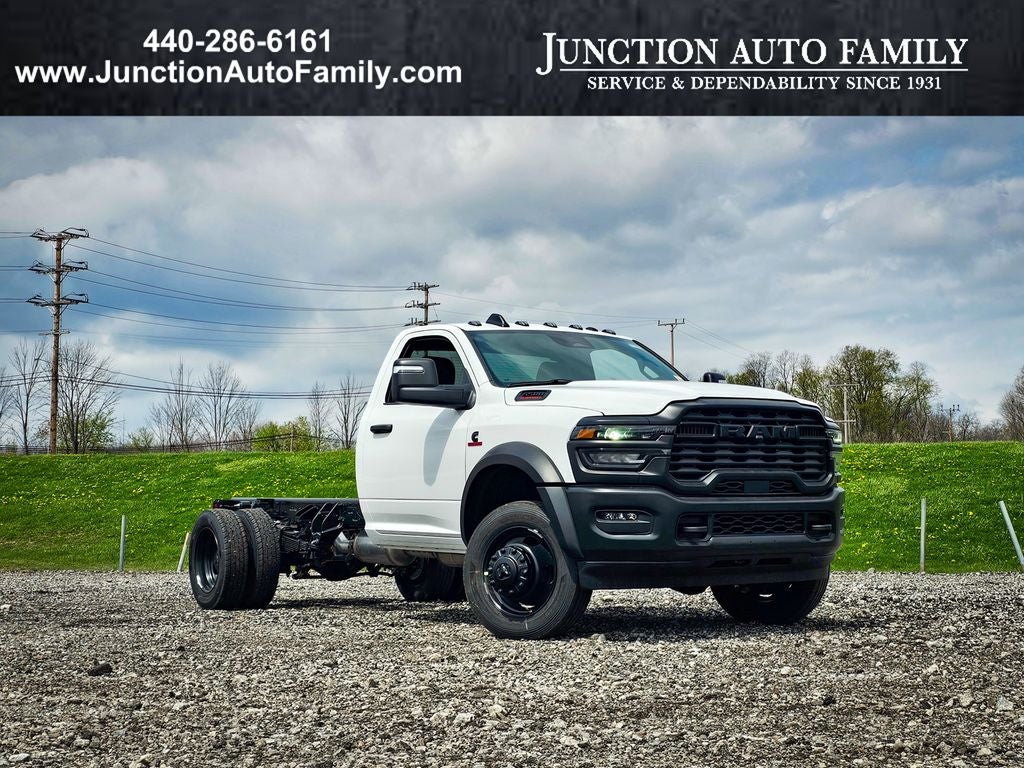 2026 RAM Ram 5500 Chassis Cab RAM 5500 TRADESMAN CHASSIS REGULAR CAB 4X4 84' CA