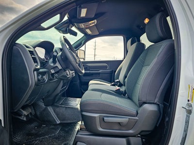 2026 RAM Ram 5500 Chassis Cab RAM 5500 TRADESMAN CHASSIS REGULAR CAB 4X4 84' CA