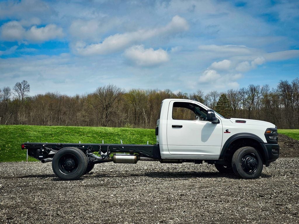 2026 RAM Ram 5500 Chassis Cab RAM 5500 TRADESMAN CHASSIS REGULAR CAB 4X4 84' CA