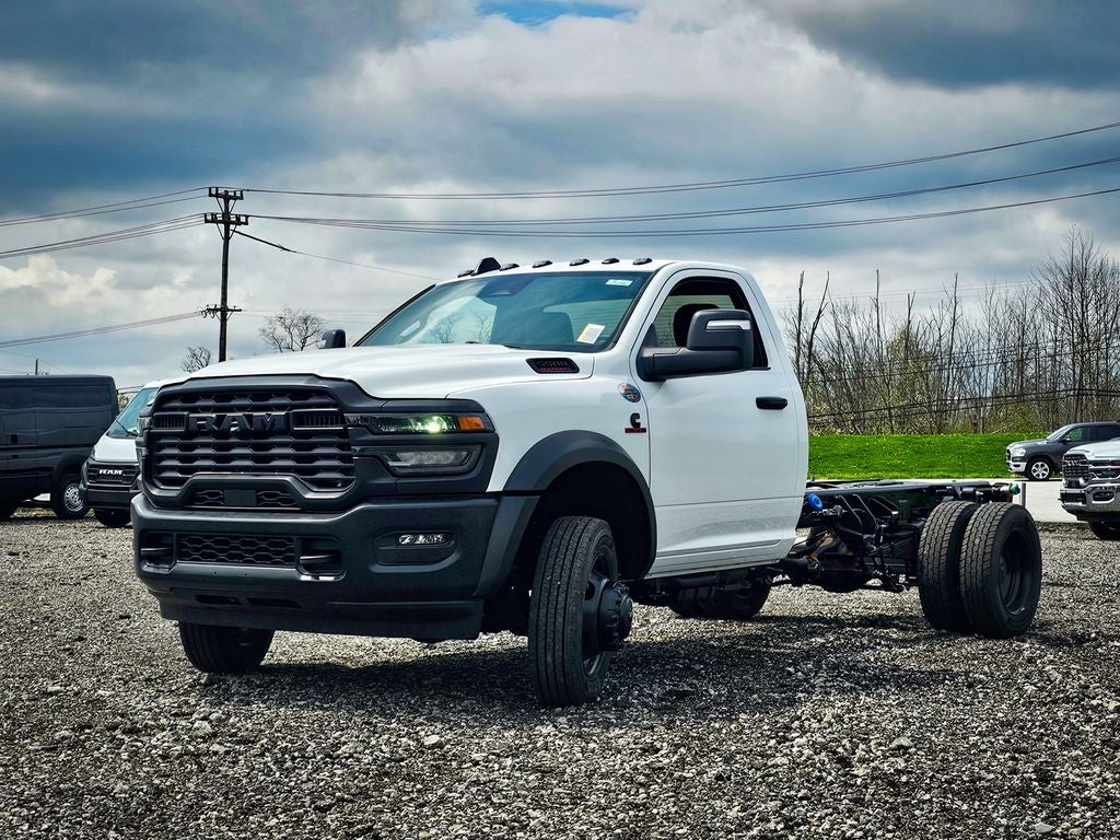 2026 RAM Ram 5500 Chassis Cab RAM 5500 TRADESMAN CHASSIS REGULAR CAB 4X4 84' CA