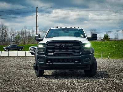 2026 RAM Ram 5500 Chassis Cab RAM 5500 TRADESMAN CHASSIS REGULAR CAB 4X4 84' CA