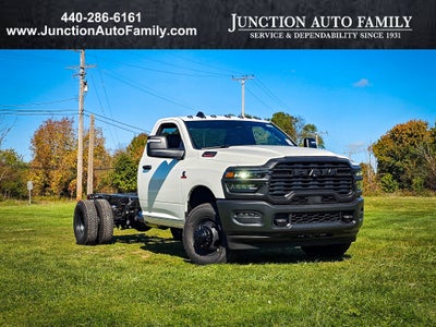 2027 RAM Ram 3500 Chassis Cab RAM 3500 TRADESMAN CHASSIS REGULAR CAB 4X4 84' CA