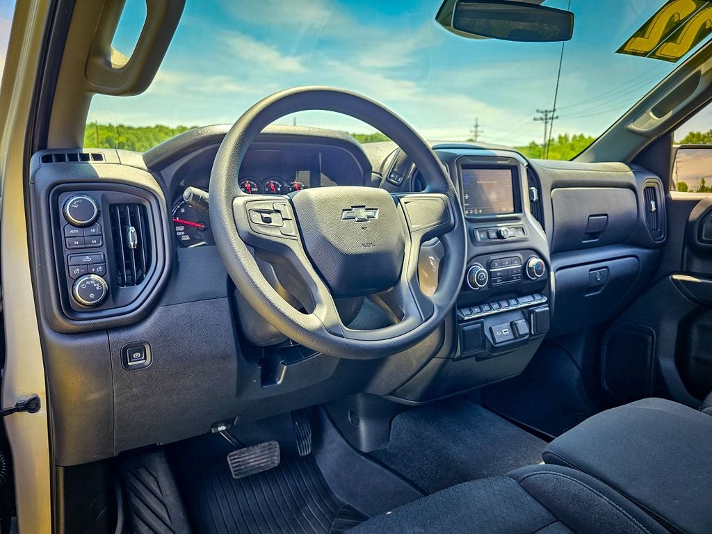 2022 Chevrolet Silverado 1500 Custom Trail Boss