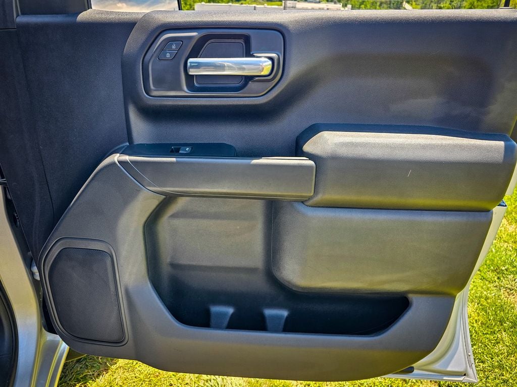 2022 Chevrolet Silverado 1500 Custom Trail Boss
