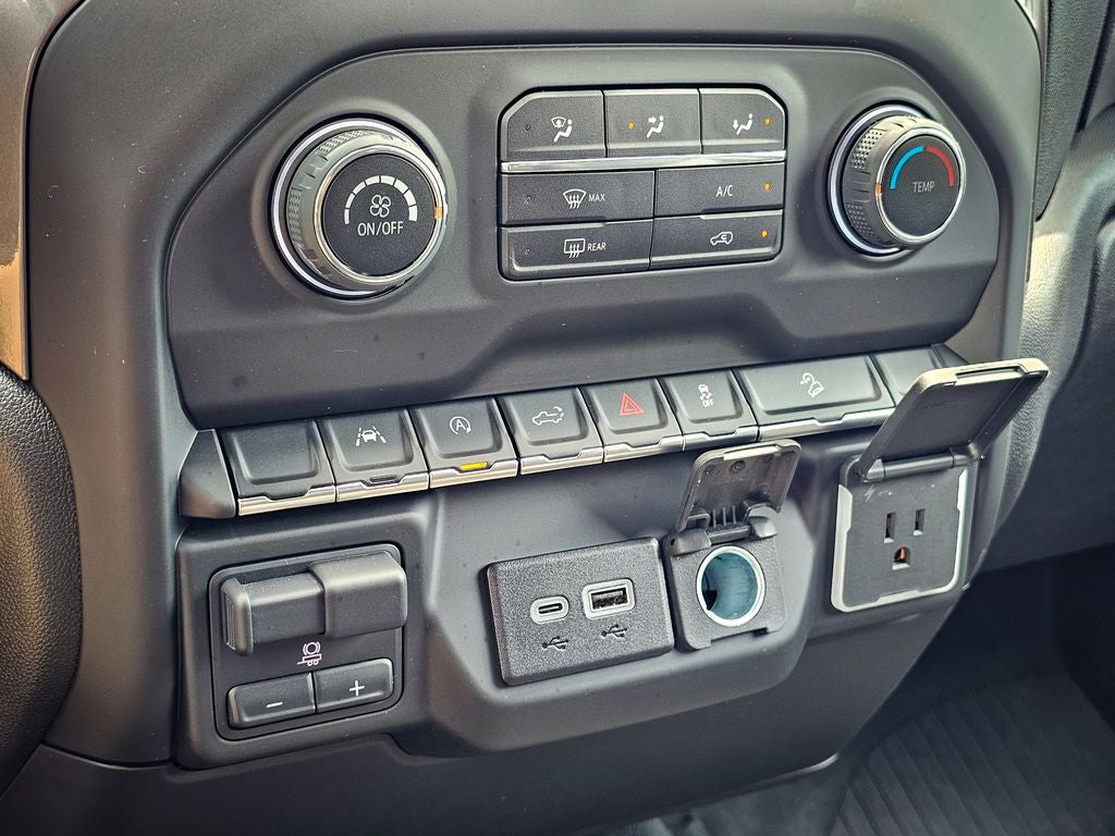2025 Chevrolet Silverado 1500 4WD Crew Cab Short Bed Custom Trail Boss
