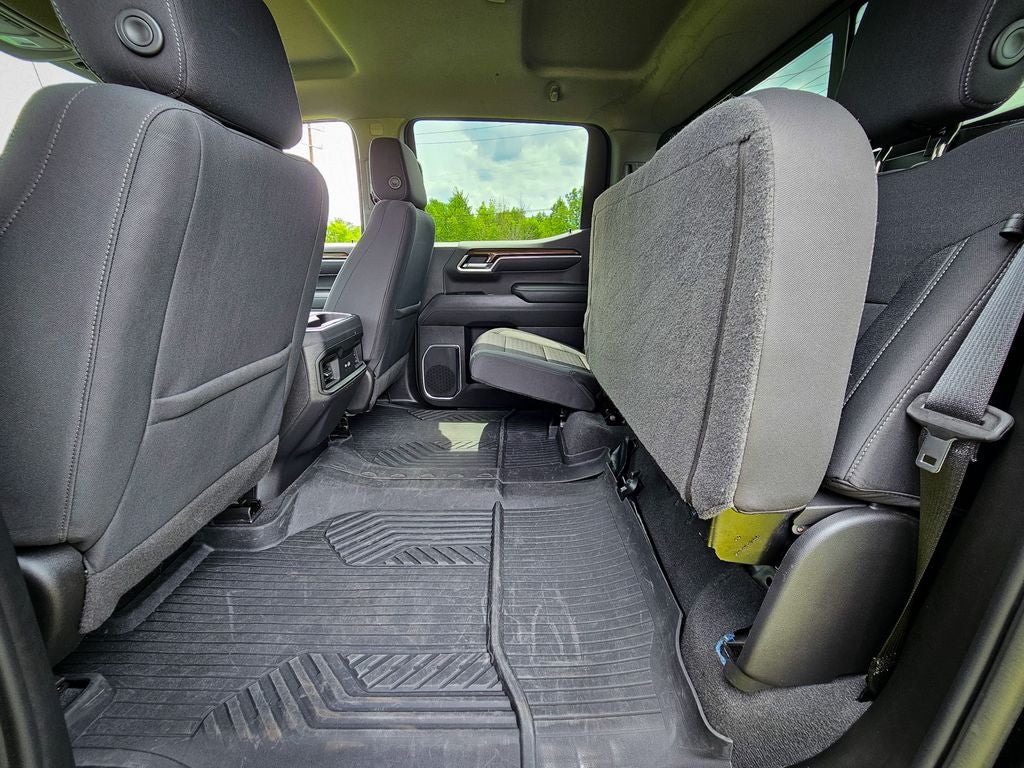 2022 Chevrolet Silverado 1500 4WD Crew Cab Short Bed RST