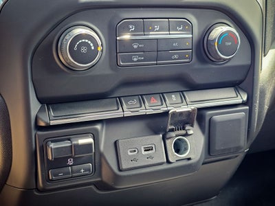 2021 Chevrolet Silverado 1500 4WD Crew Cab Short Bed Custom