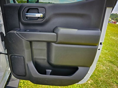 2021 Chevrolet Silverado 1500 4WD Crew Cab Short Bed Custom