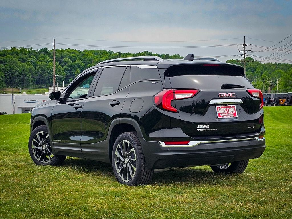 2022 GMC Terrain AWD SLT
