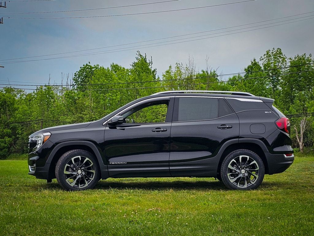 2022 GMC Terrain AWD SLT