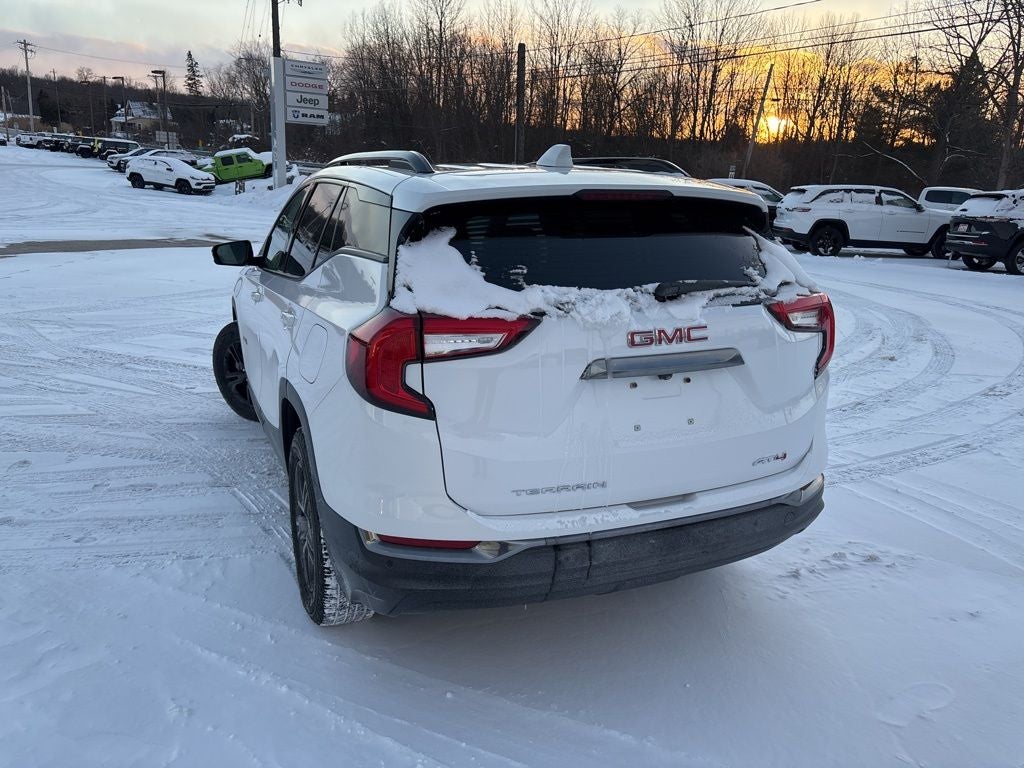 2024 GMC Terrain AWD AT4