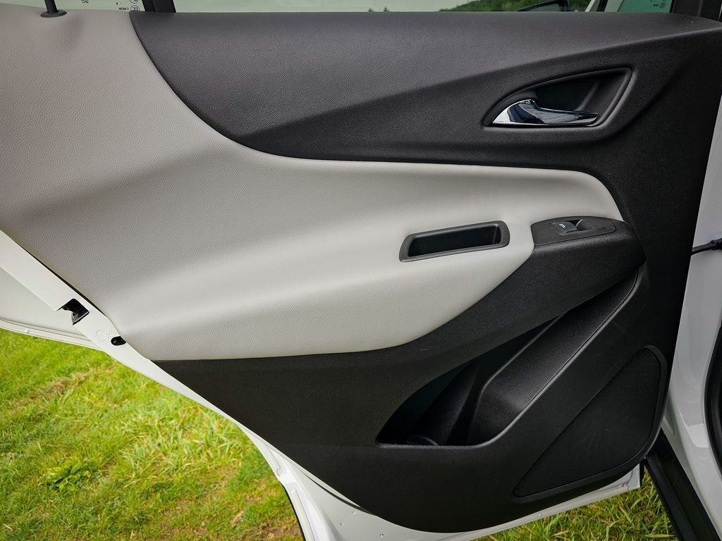 2020 Chevrolet Equinox FWD LS