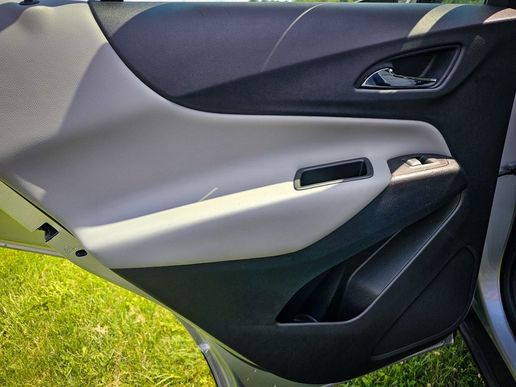 2020 Chevrolet Equinox FWD LS