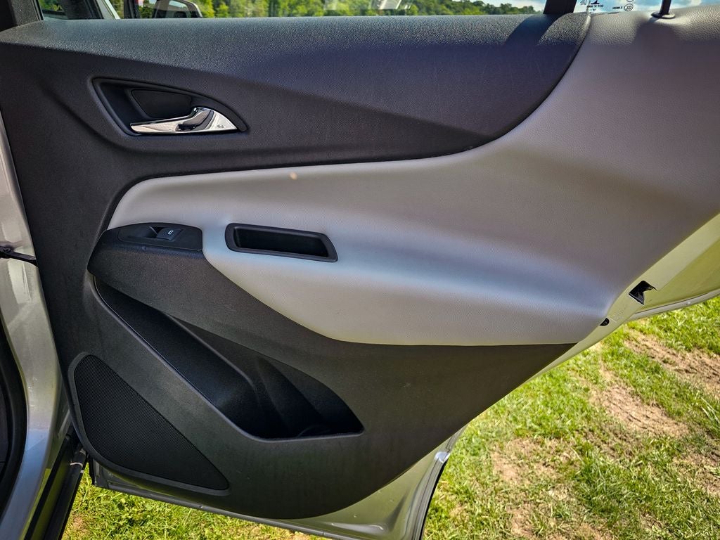 2020 Chevrolet Equinox FWD LS