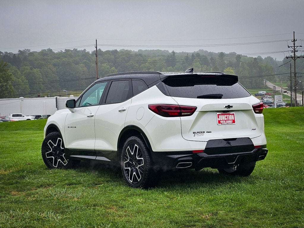 2023 Chevrolet Blazer AWD RS