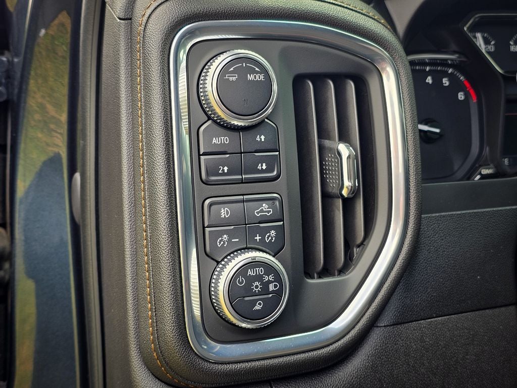 2020 GMC Sierra 1500 4WD Crew Cab Short Box AT4