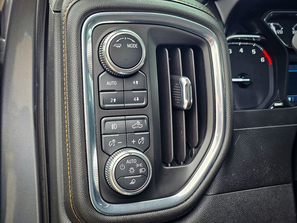 2021 GMC Sierra 1500 4WD Crew Cab Short Box AT4