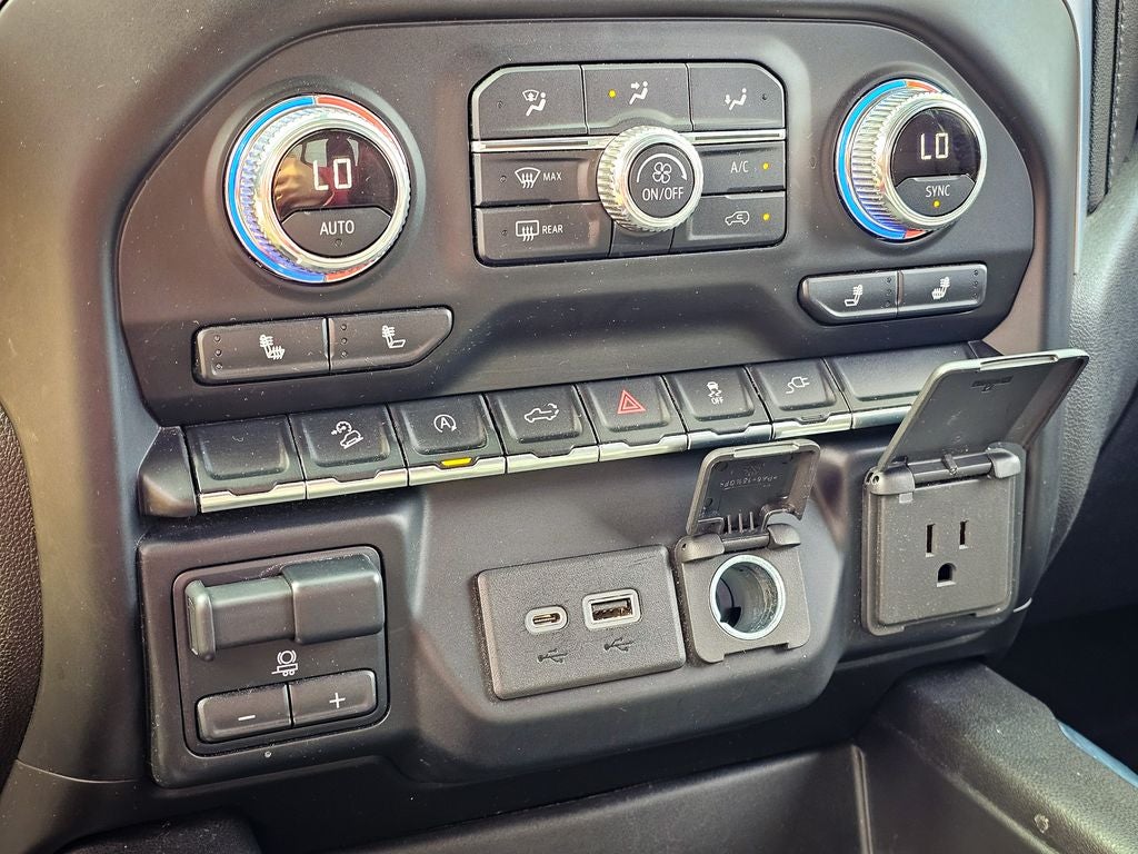 2020 GMC Sierra 1500 4WD Crew Cab Short Box Elevation