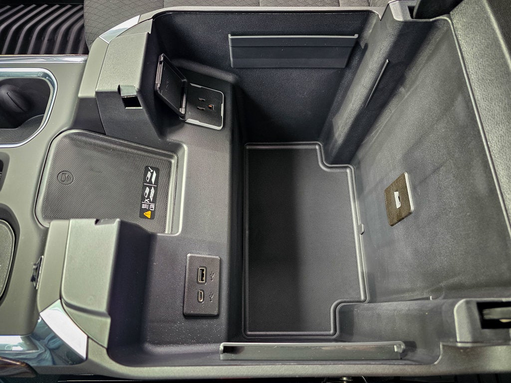 2023 GMC Sierra 1500 4WD Crew Cab Short Box Elevation with 3SB