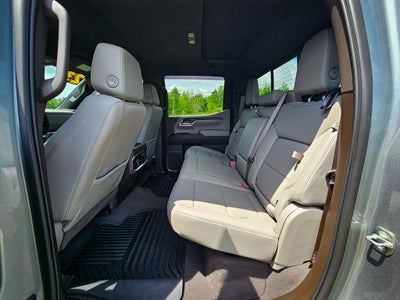 2023 GMC Sierra 1500 4WD Crew Cab Standard Box SLT