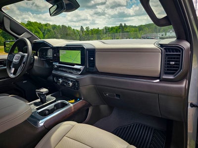 2023 GMC Sierra 1500 4WD Crew Cab Standard Box SLT