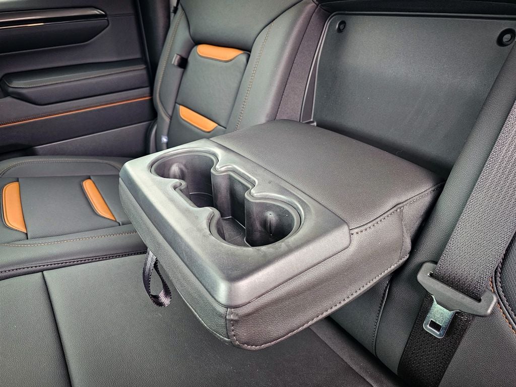 2024 GMC Sierra 1500 4WD Crew Cab Short Box AT4