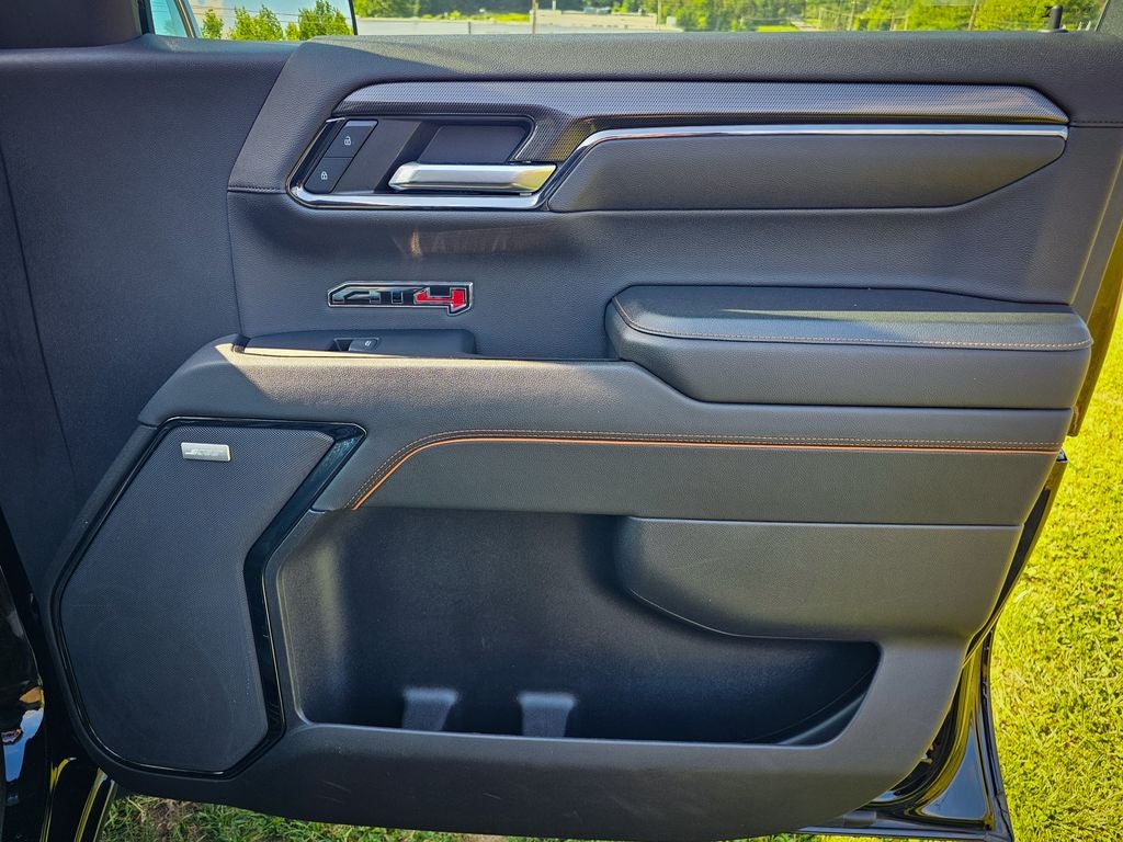 2024 GMC Sierra 1500 4WD Crew Cab Short Box AT4