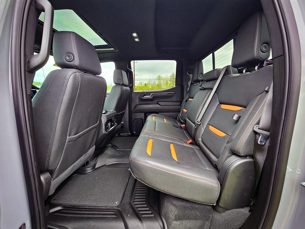 2024 GMC Sierra 1500 4WD Crew Cab Short Box AT4