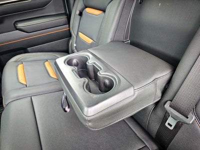 2024 GMC Sierra 1500 4WD Crew Cab Short Box AT4