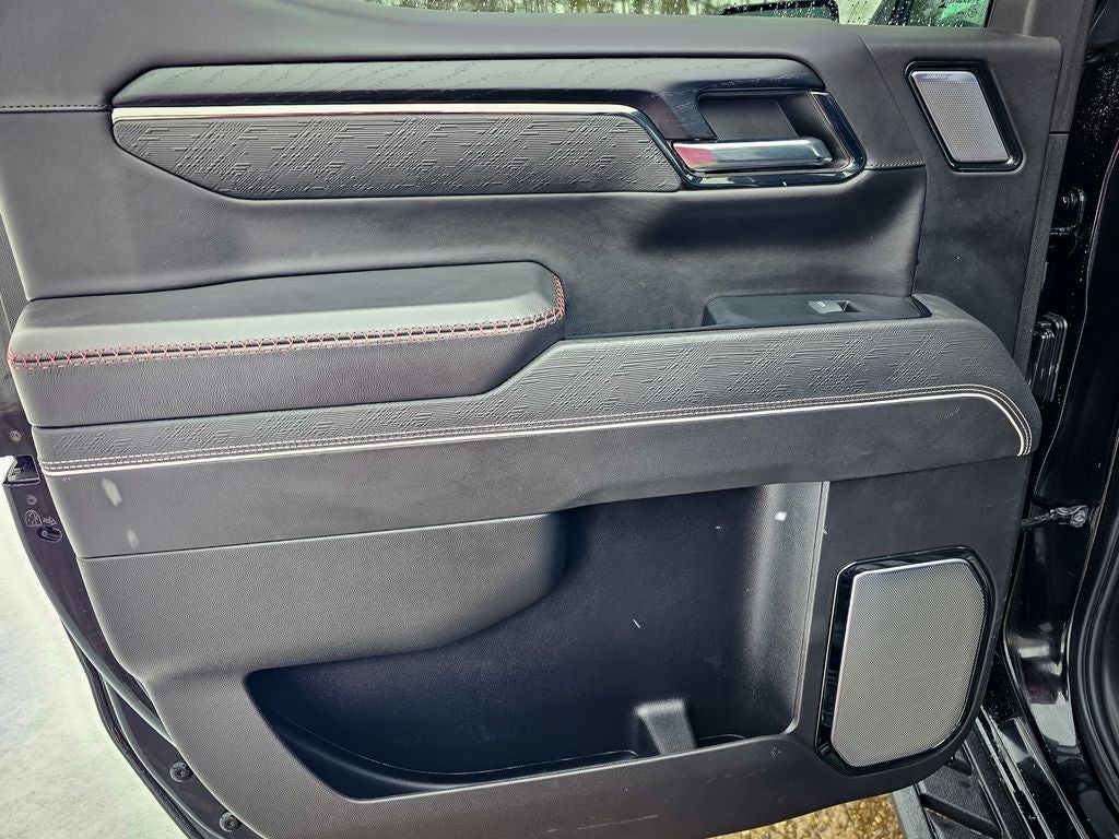 2024 GMC Sierra 1500 4WD Crew Cab Short Box AT4X