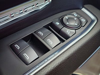 2024 GMC Sierra 1500 4WD Crew Cab Short Box Denali