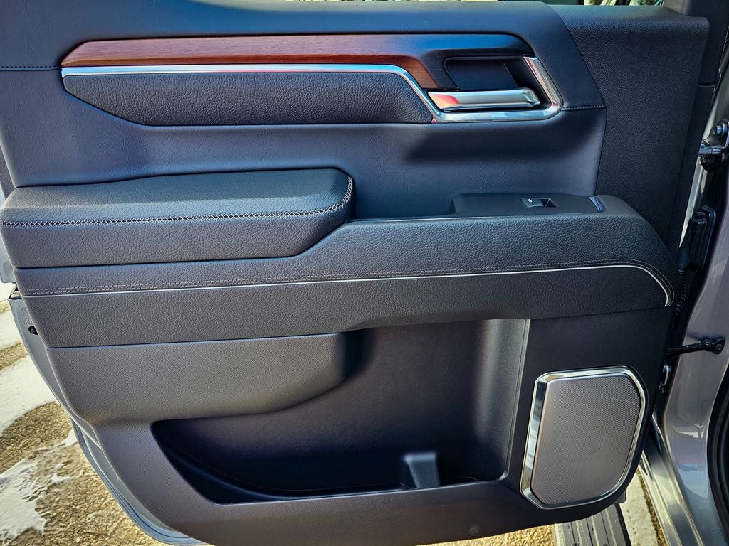 2024 GMC Sierra 1500 4WD Crew Cab Short Box Denali