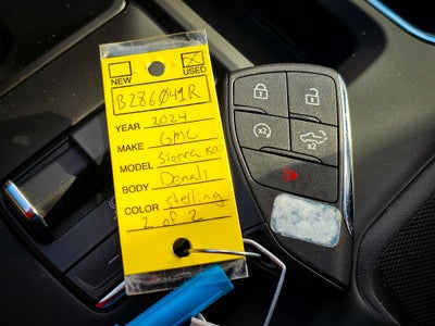 2024 GMC Sierra 1500 4WD Crew Cab Short Box Denali