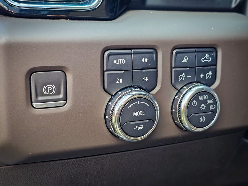 2024 GMC Sierra 1500 4WD Crew Cab Short Box Denali