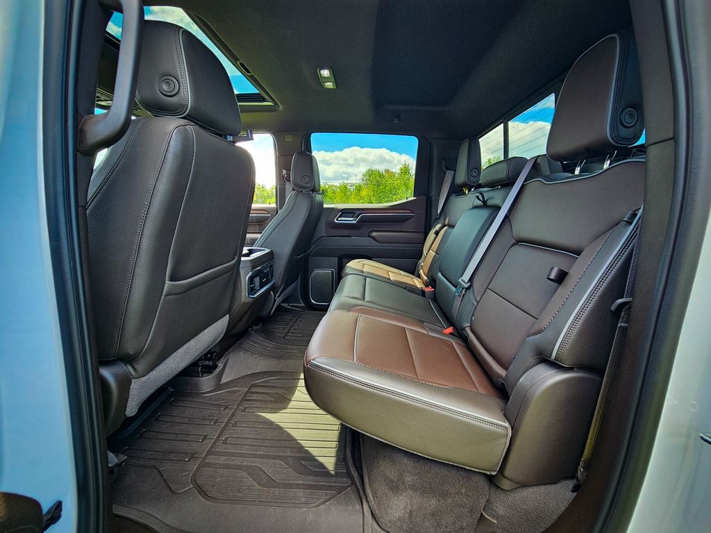 2024 GMC Sierra 1500 4WD Crew Cab Short Box Denali