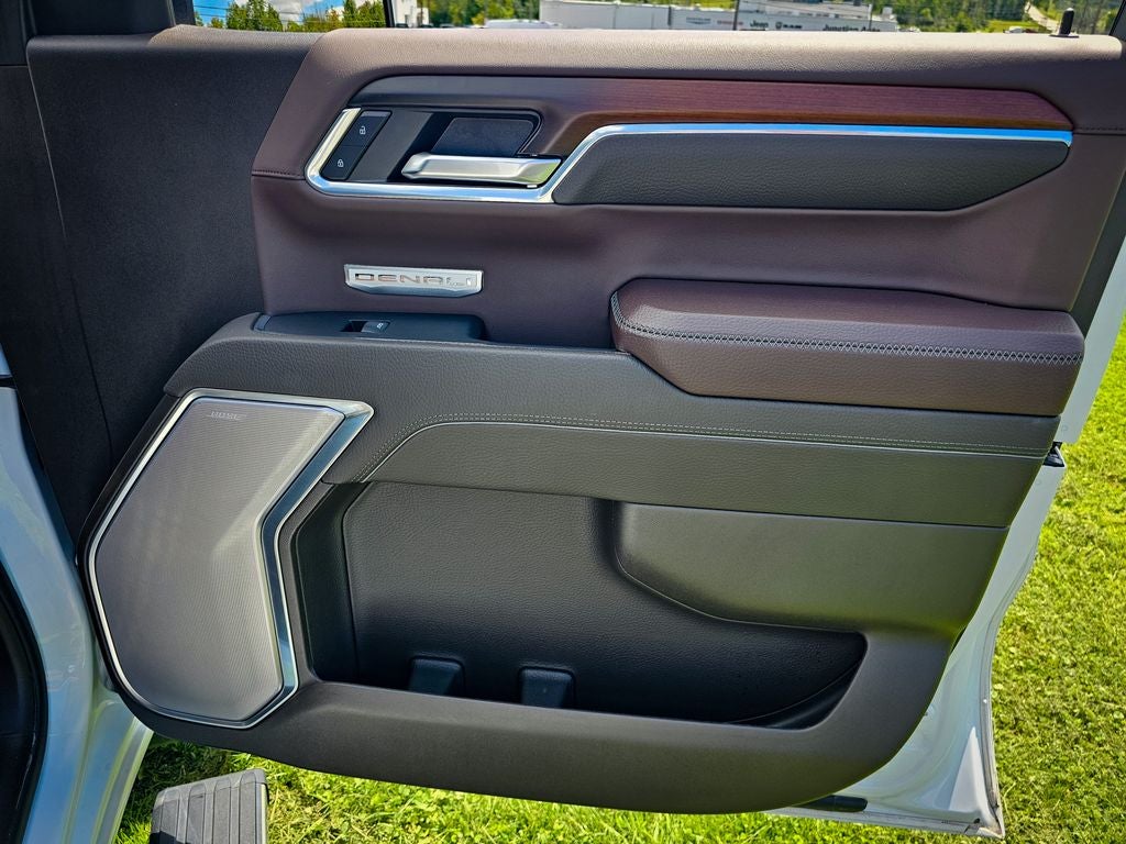 2024 GMC Sierra 1500 4WD Crew Cab Short Box Denali