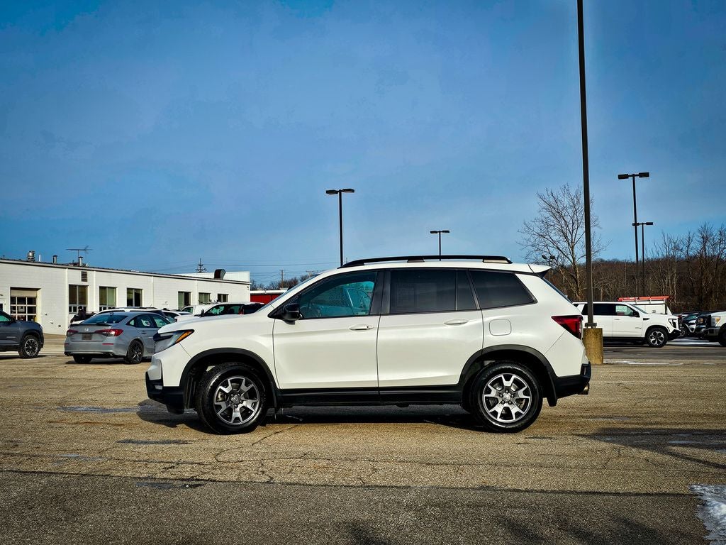 2022 Honda Passport AWD TrailSport