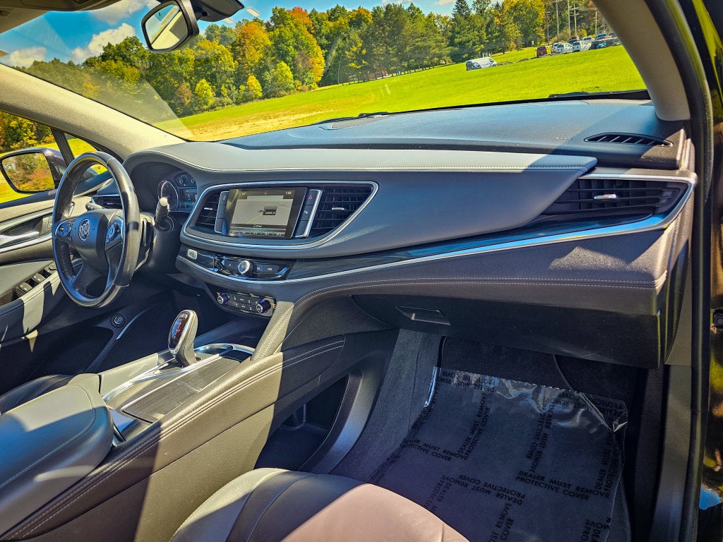 2018 Buick Enclave Essence