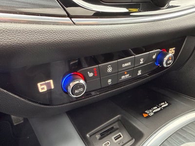 2023 Buick Enclave Essence AWD