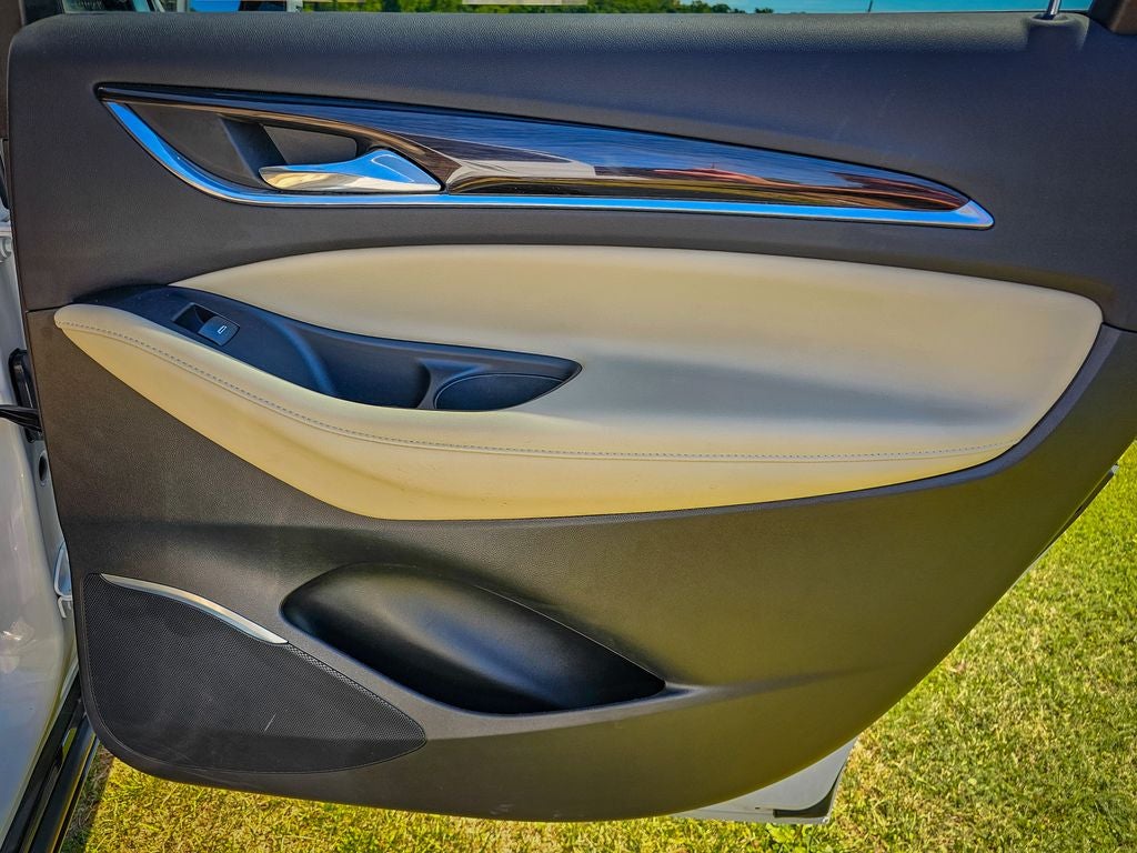 2019 Buick Enclave AWD Essence