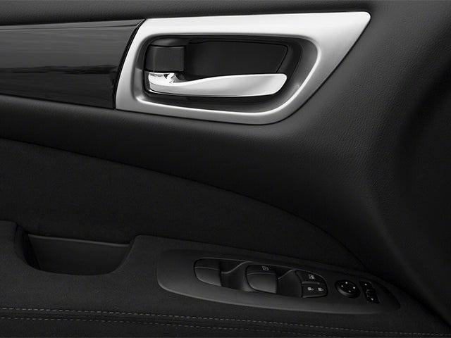 2013 Nissan Pathfinder SL