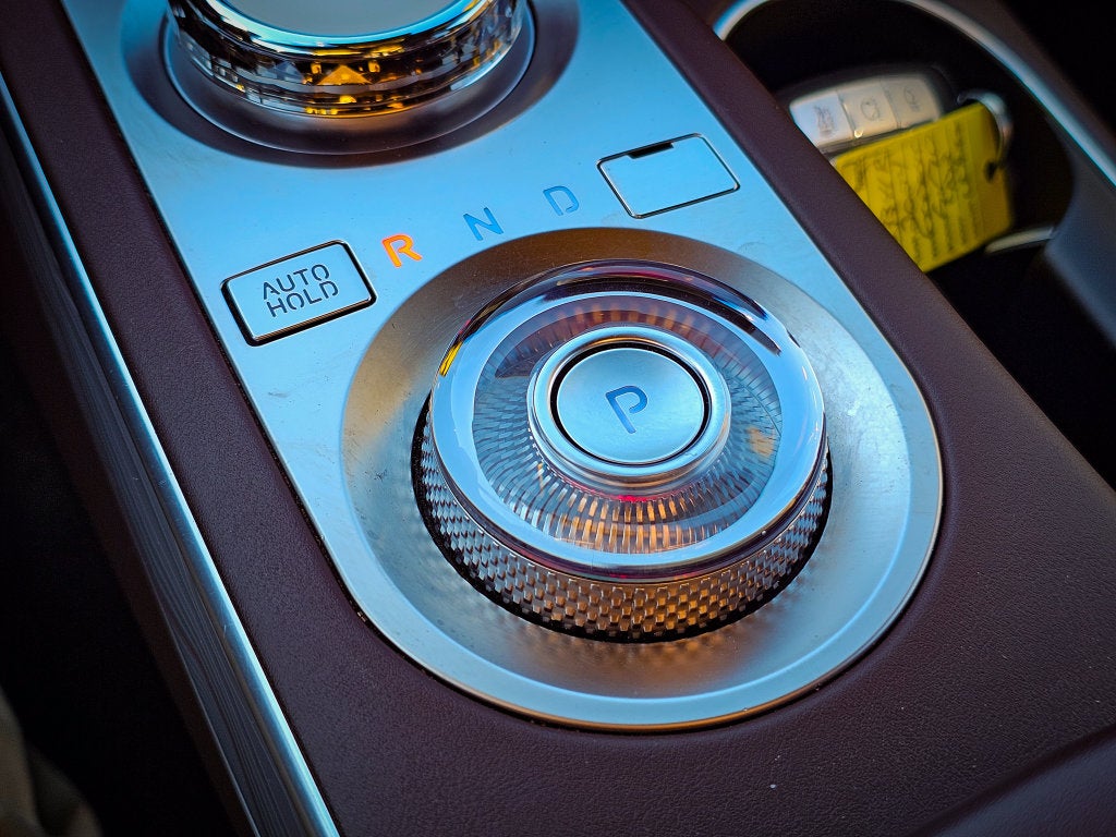 2024 Genesis GV70 2.5T AWD