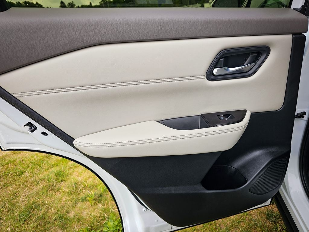 2024 Nissan Rogue SL Intelligent AWD