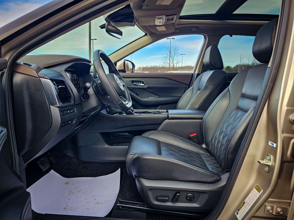 2023 Nissan Rogue Platinum Intelligent AWD