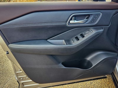 2023 Nissan Rogue Platinum Intelligent AWD