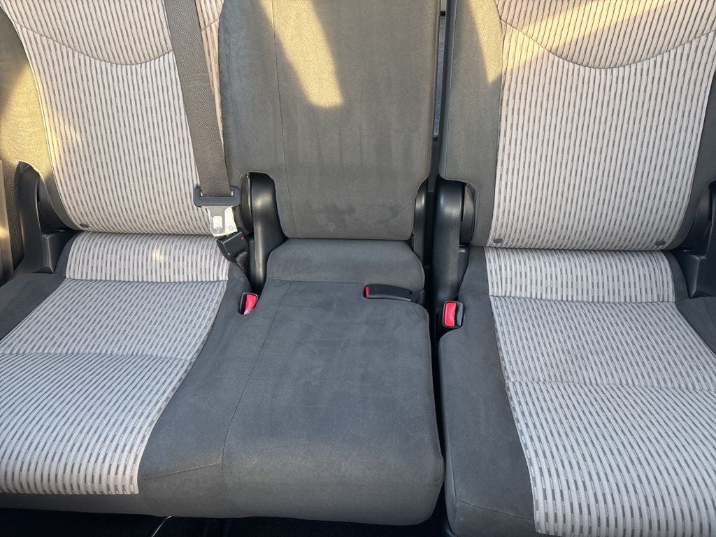 2016 Toyota Prius v Two