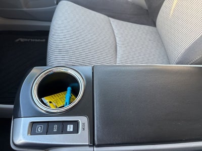 2016 Toyota Prius v Two