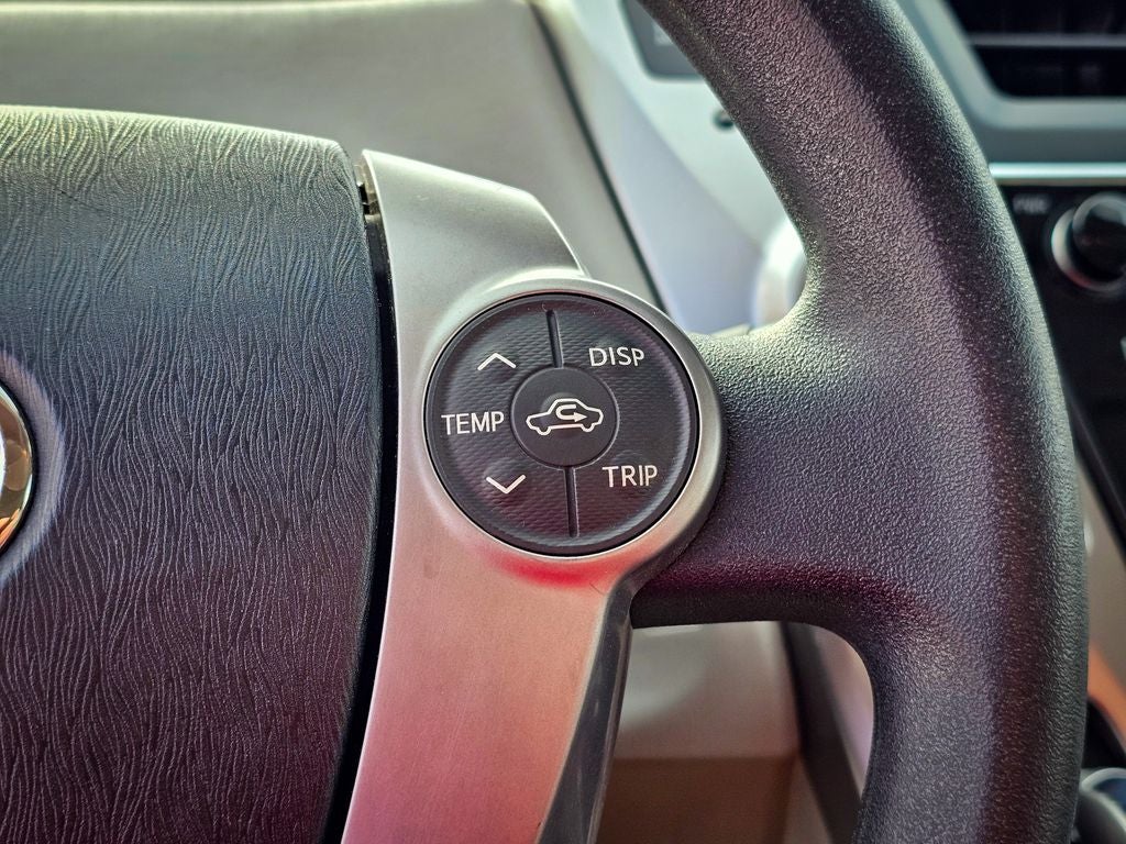 2016 Toyota Prius v Two